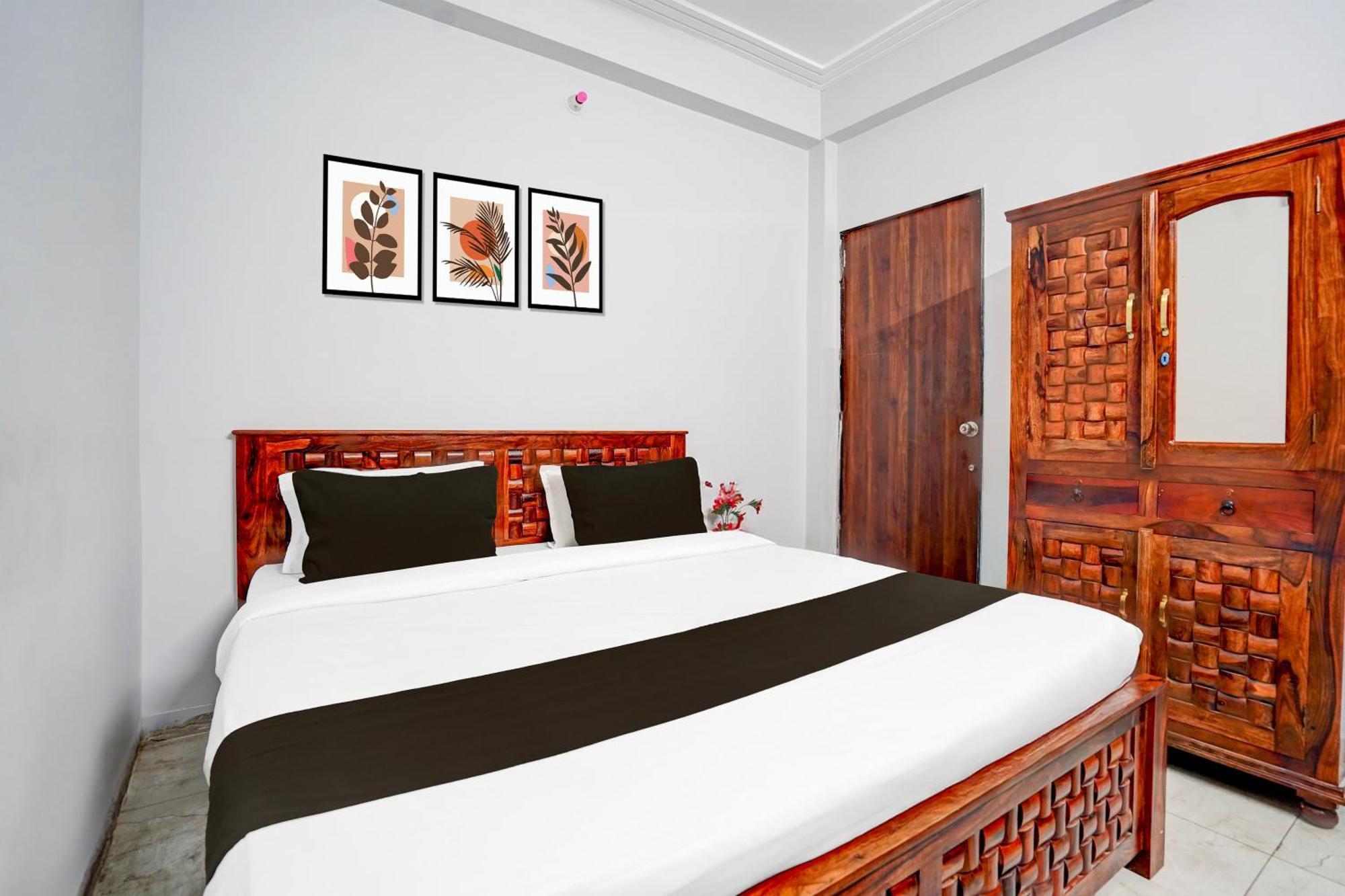 Hotel O Shree Gurukripa Khatu Exterior photo