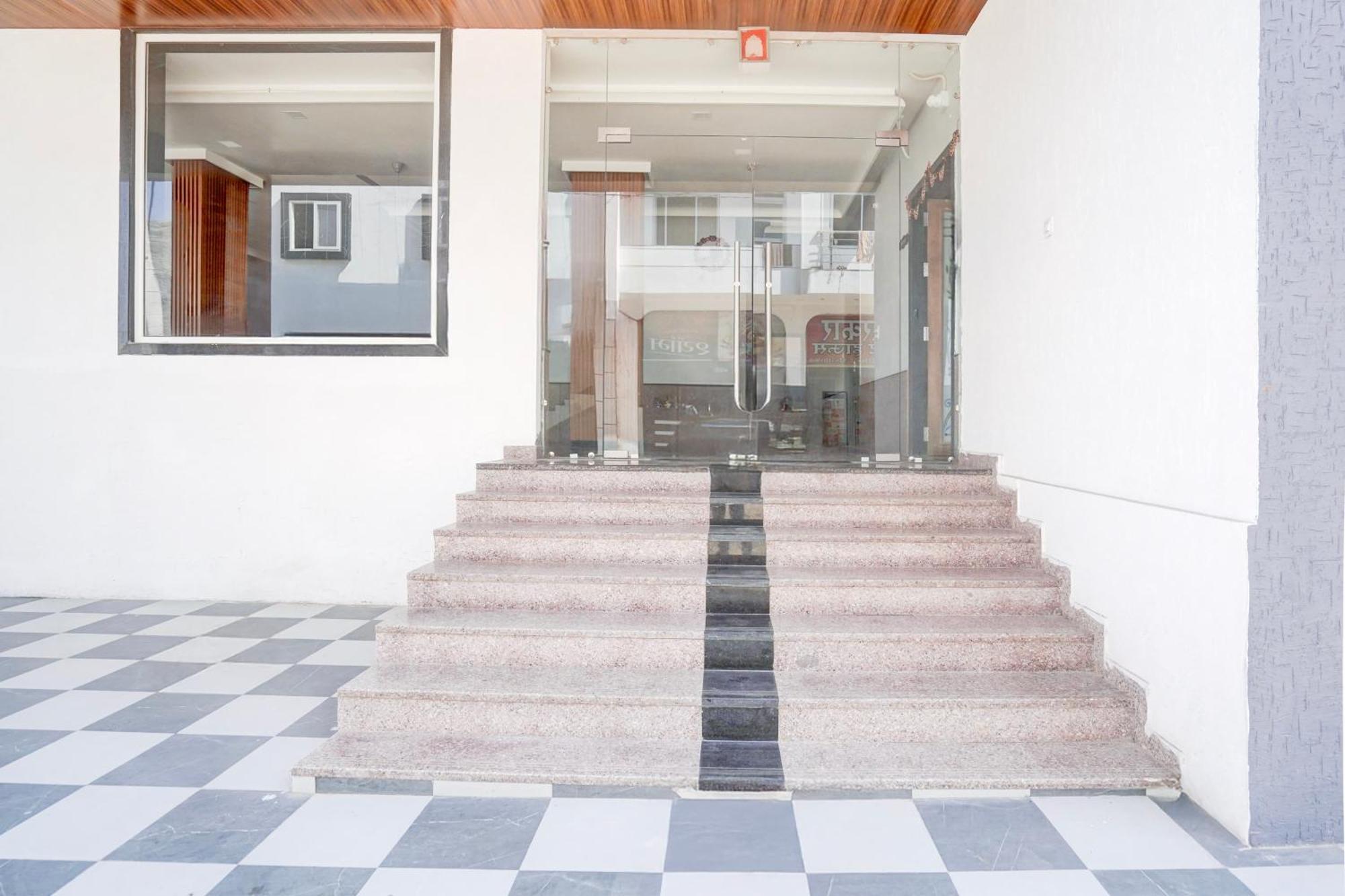 Hotel O Shree Gurukripa Khatu Exterior photo
